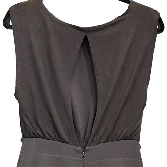 ALICE + OLIVIA Delphine Dolman Dress
Black 
Size XS - Picture 5 of 8